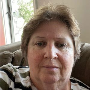 Meet your Posher, Joy